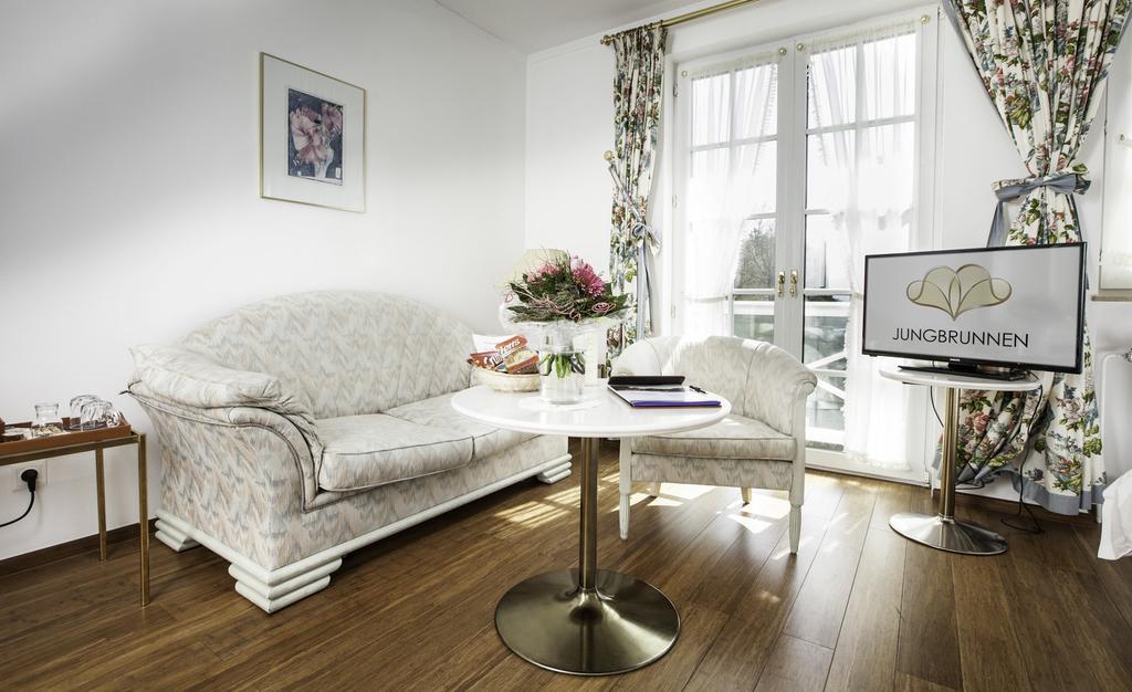 Hotel Nidda Jungbrunnen Habitación foto
